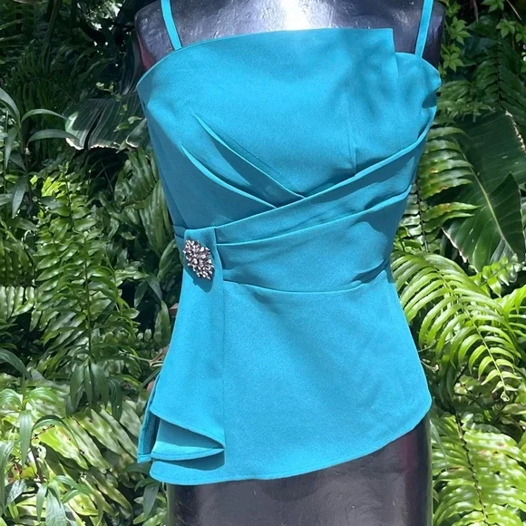 White House Black Market Bustier top gathered waist  rhinestone brooch. Size 12 - Picture 5 of 12